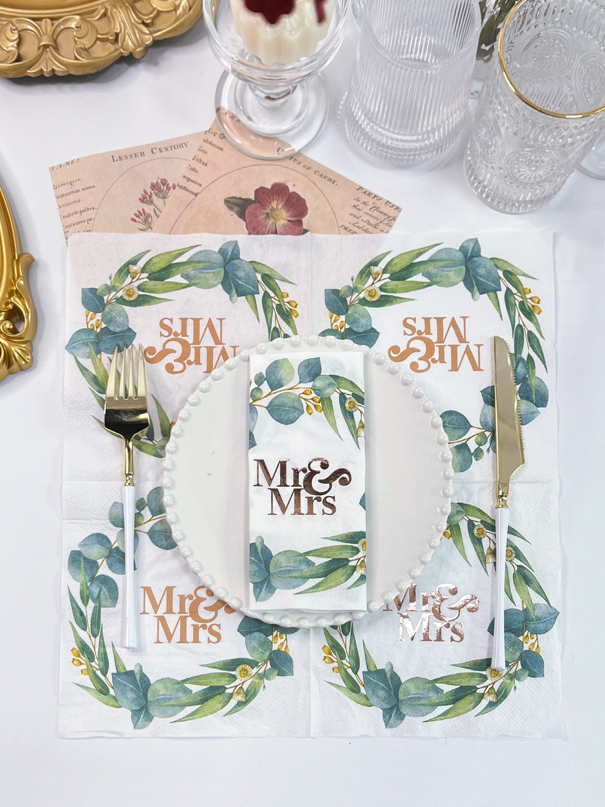 Бумажные салфетки Mr&Mrs и венок из золотой фольги для помолвки, свадебного душа, свадебного украшения